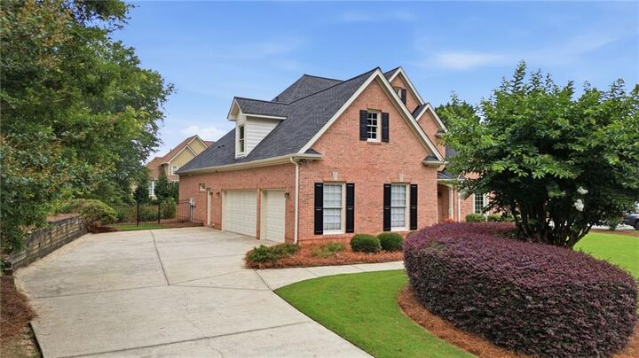 Property Photo: 6915 Lancaster Circle GA 30040