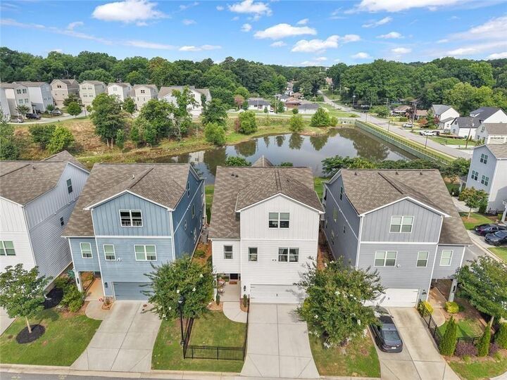 Property Photo:  2208 Swansea Way  GA 30080 