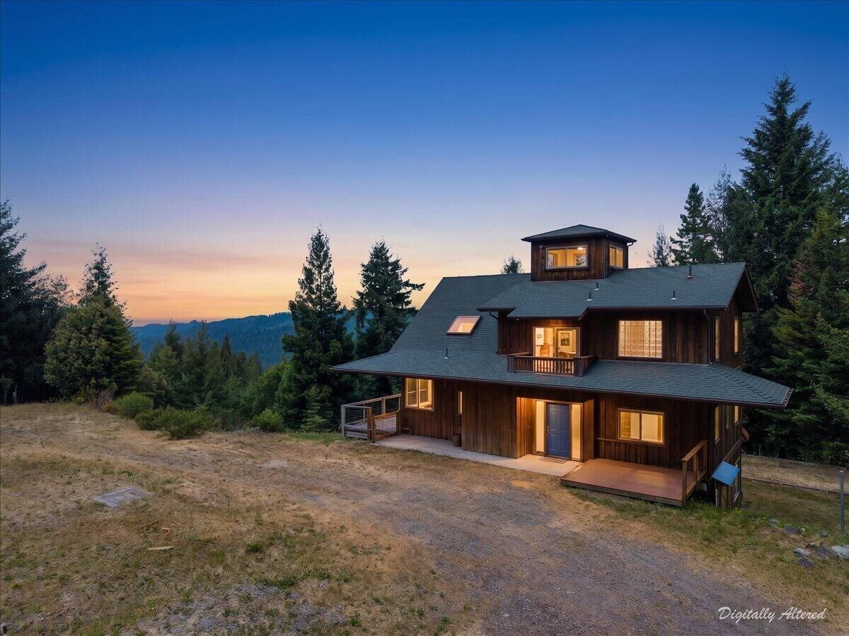 Property Photo:  5623 Kneeland Road  CA 95549 