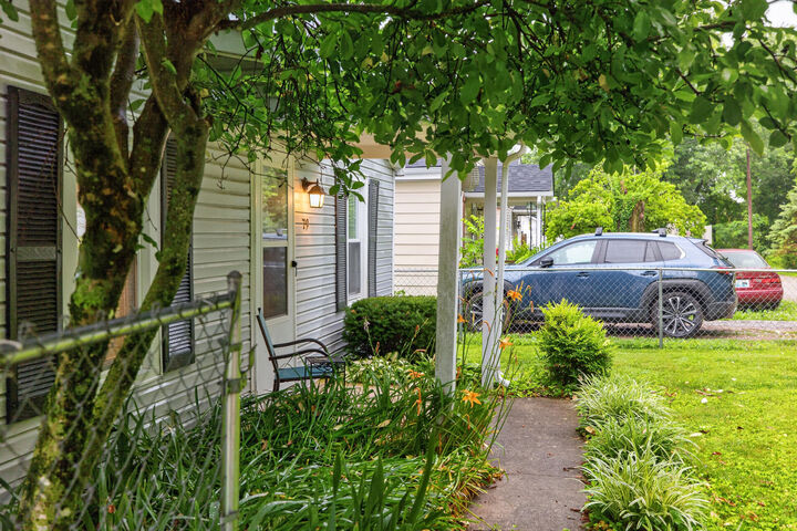 Property Photo: 79 Lucas Lane KY 40356