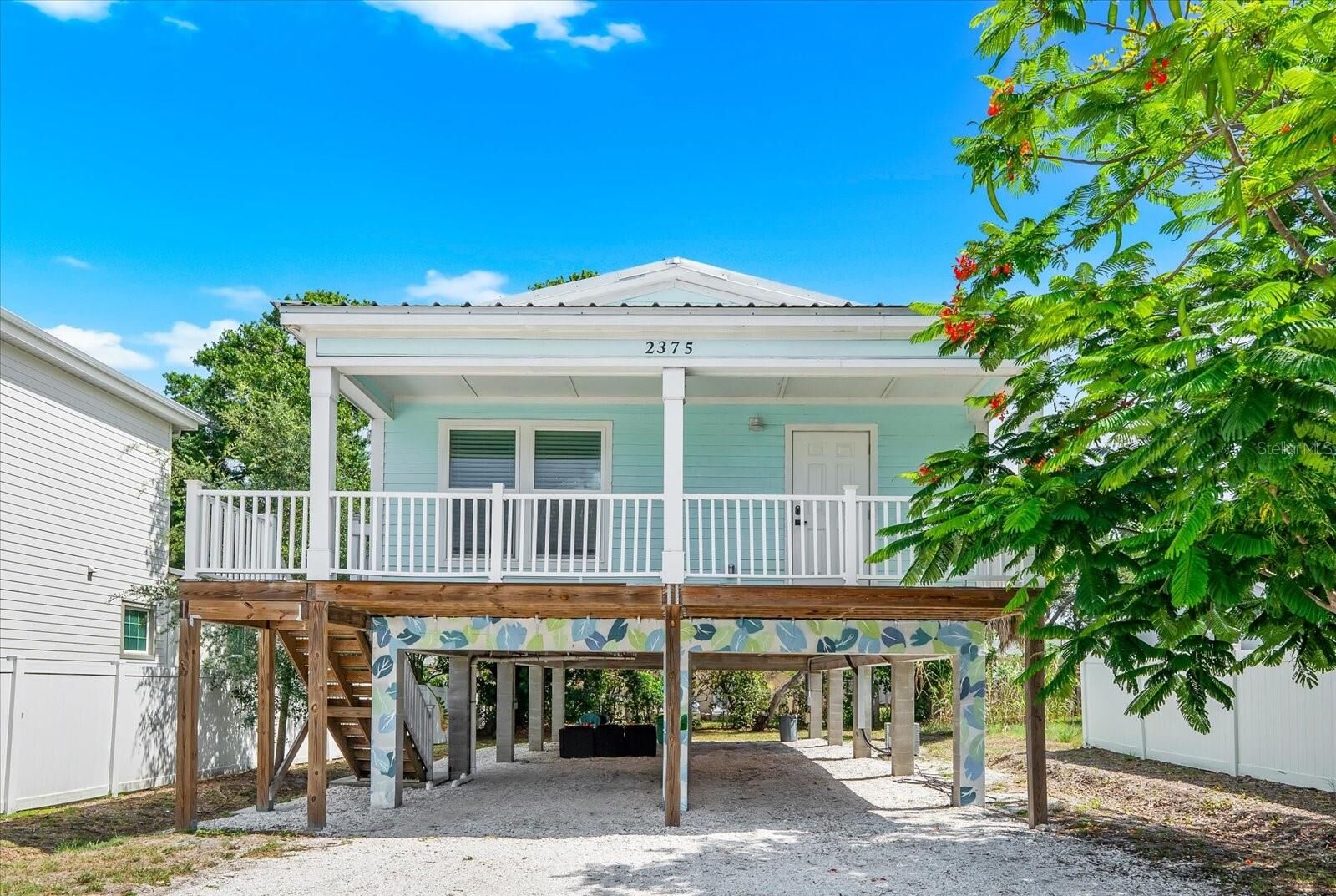 Property Photo:  2375 Bahia Vista Street  FL 34239 
