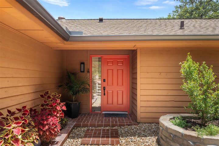 Property Photo:  11715 NW 122nd Terrace  FL 32615 