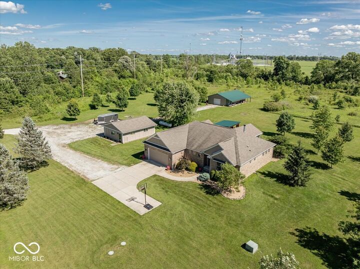 Property Photo:  603 W 216th Street  IN 46069 