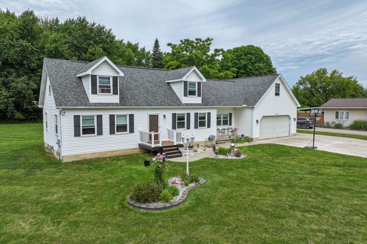 Property Photo:  3084 Eugene Street  MI 48519 