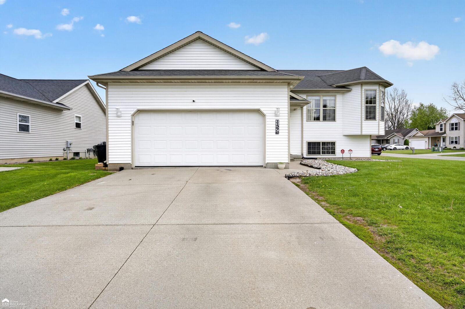 Property Photo:  11276 Autumn Breeze Trail  MI 48420 