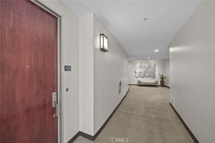 Property Photo:  402 Rockefeller 305  CA 92612 