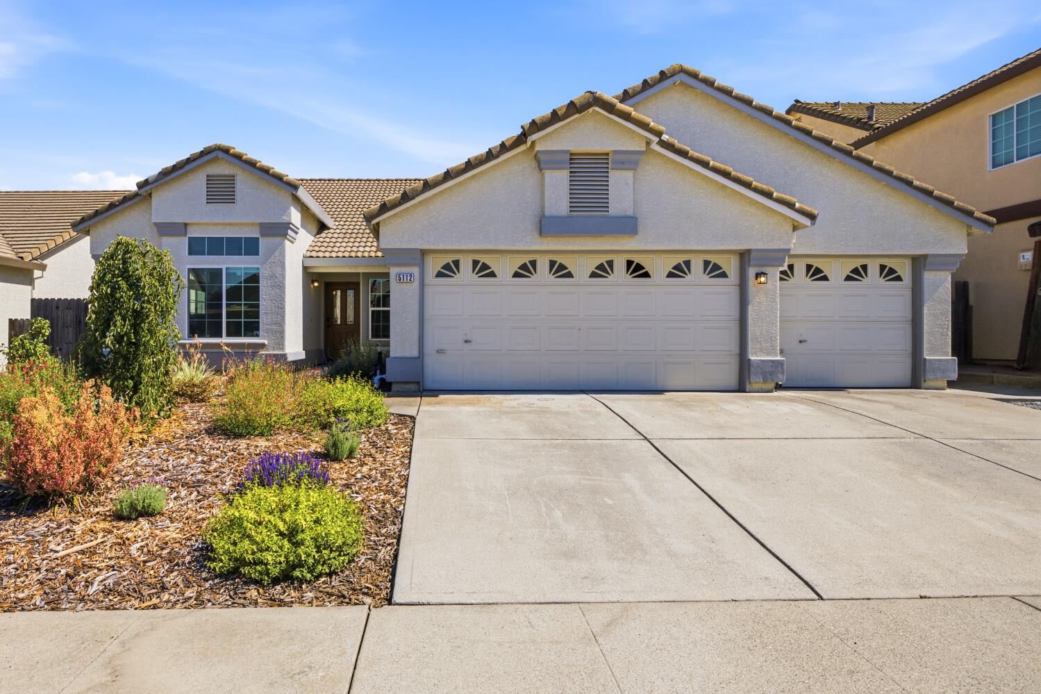 Property Photo:  5112 Homeland Court  CA 95843 