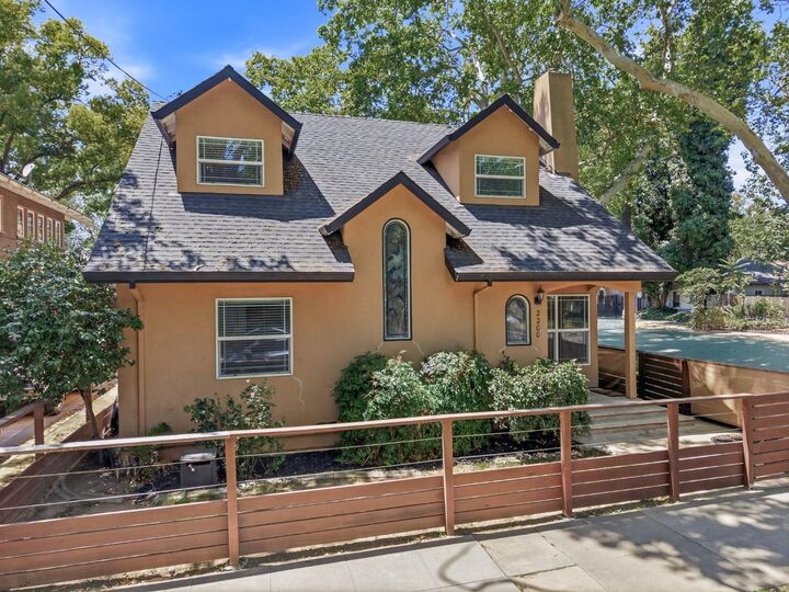Property Photo:  2200 23rd Street  CA 95818 