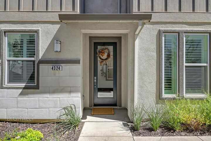 Property Photo:  4324 Ocean Lane  CA 95757 