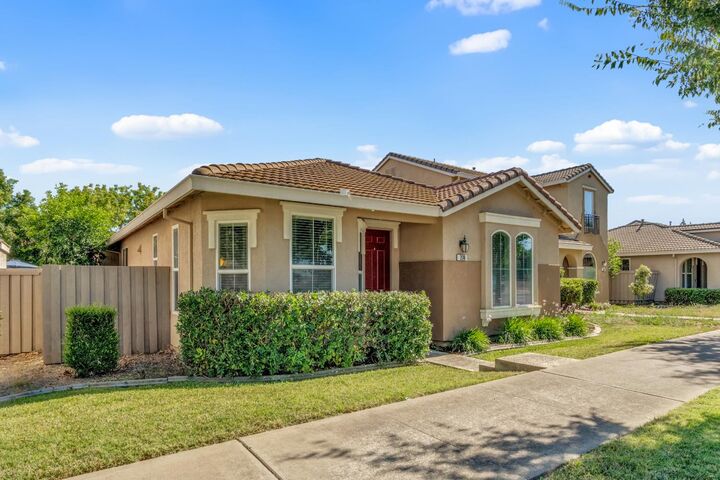 Property Photo:  2618 San Juan Road  CA 95833 