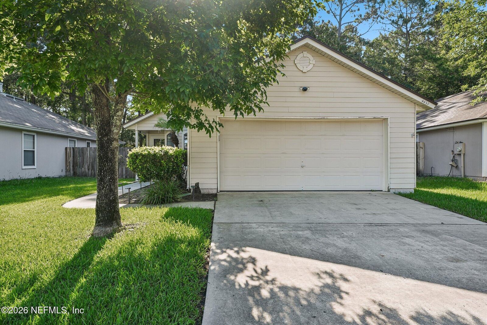 Property Photo:  4459 Loveland Pass Drive E  FL 32210 