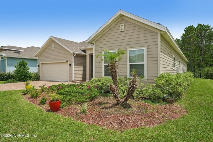 Property Photo:  3842 Heatherbrook Place  FL 32068 