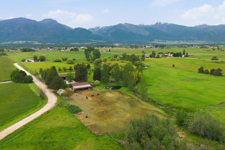 Property Photo:  586 Cash Nichols Road  MT 59870 