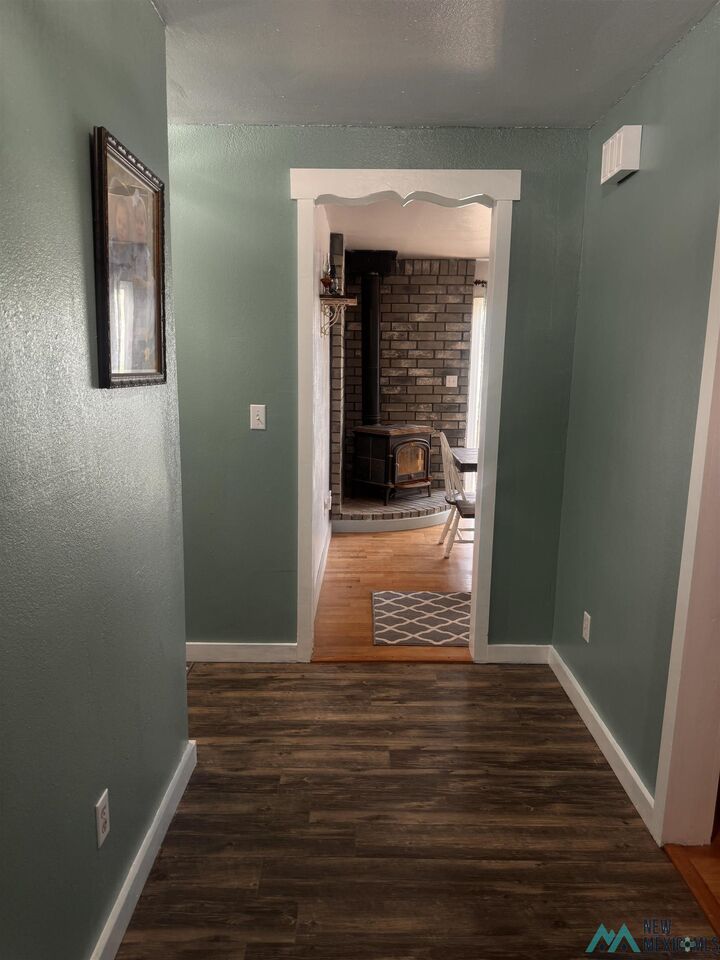 Property Photo: 1301 E Fiesta Drive NM 88220