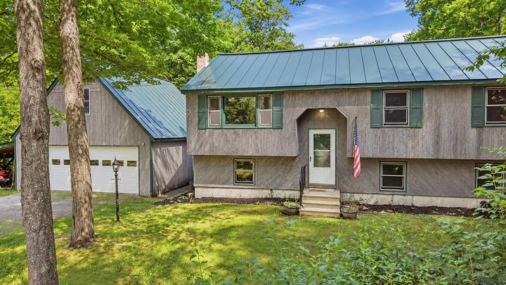 Property Photo:  21 Evergreen Drive  NH 03045 