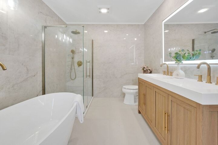 Property Photo: 139 Middle Rd MA 01073