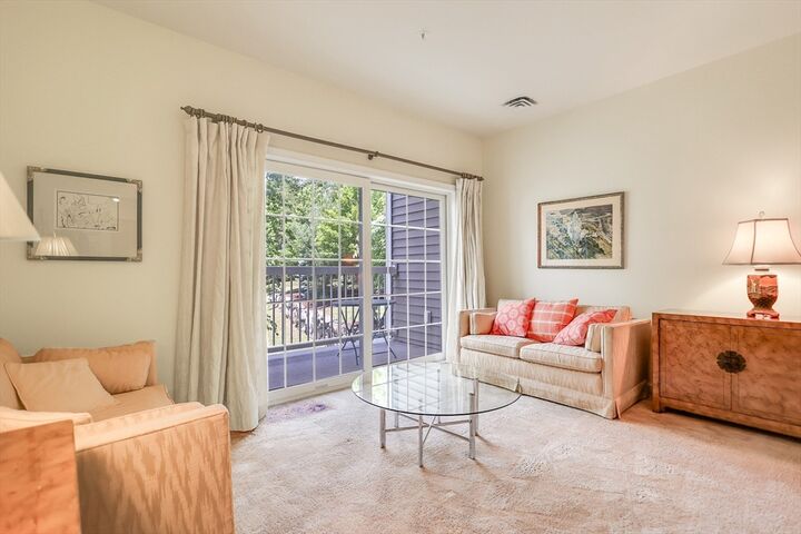 Property Photo:  36 Abigail Way 1009  MA 01867 