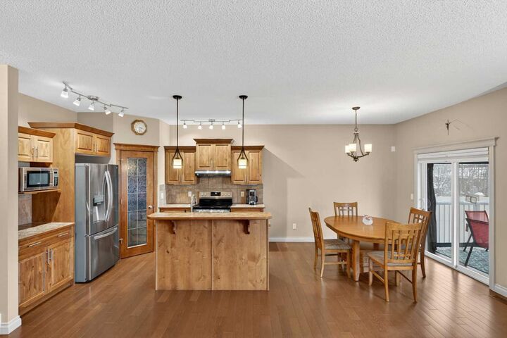 Property Photo:  1163 Prairie Springs Hill SW  AB T4B 0G1 