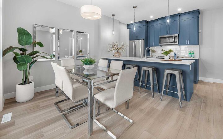 Property Photo: 255 Rowmont Boulevard NW 1703 AB T3L 0M2