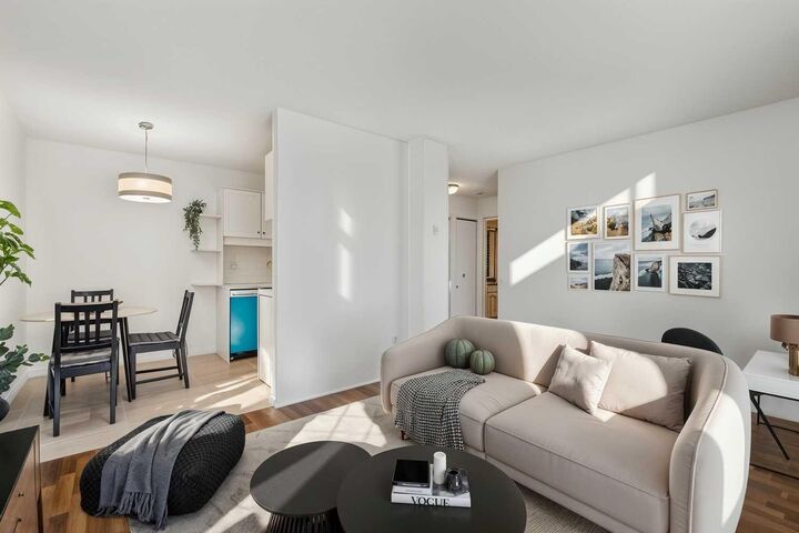 Property Photo:  110 24 Avenue SW 305  AB T2S 0J9 
