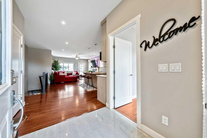 Property Photo:  1 Lakes Estates Circle  AB T1P 0B7 