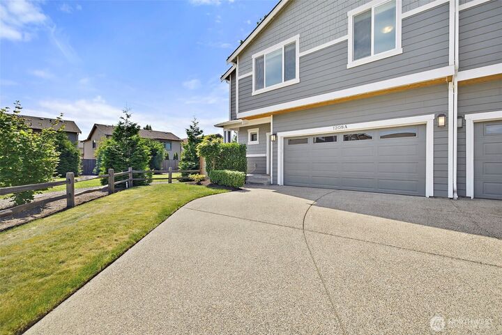Property Photo: 1208 170th St SW #A WA 98037