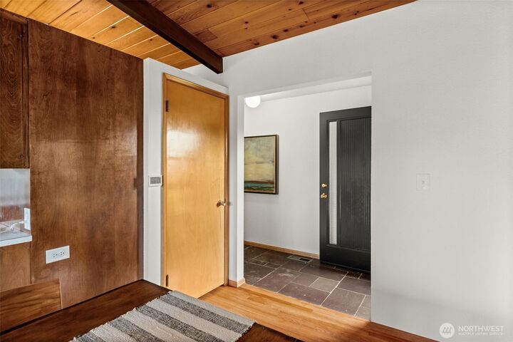 Property Photo:  6901 N 18th Street  WA 98406 