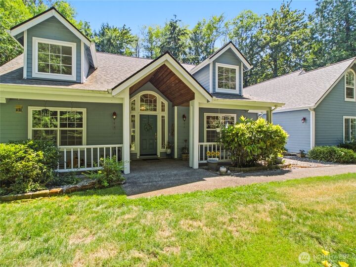 Property Photo: 3412 Quail Creek Ln NE WA 98516