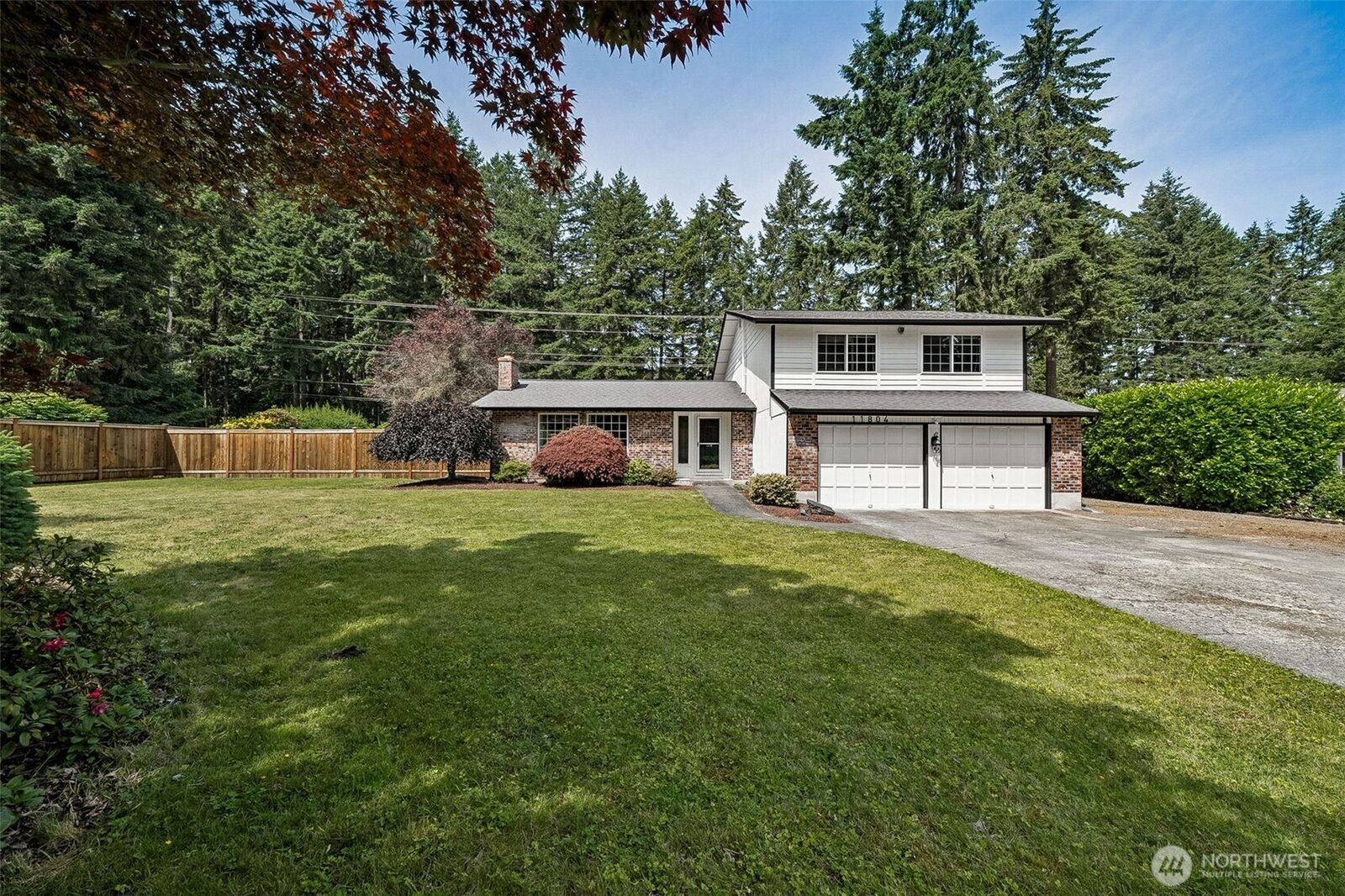 Property Photo: 11804 86th Avenue Ct E WA 98373