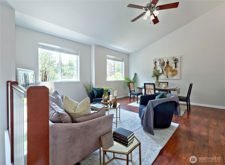 Property Photo:  1808  Pierce Avenue NE  WA 98056 
