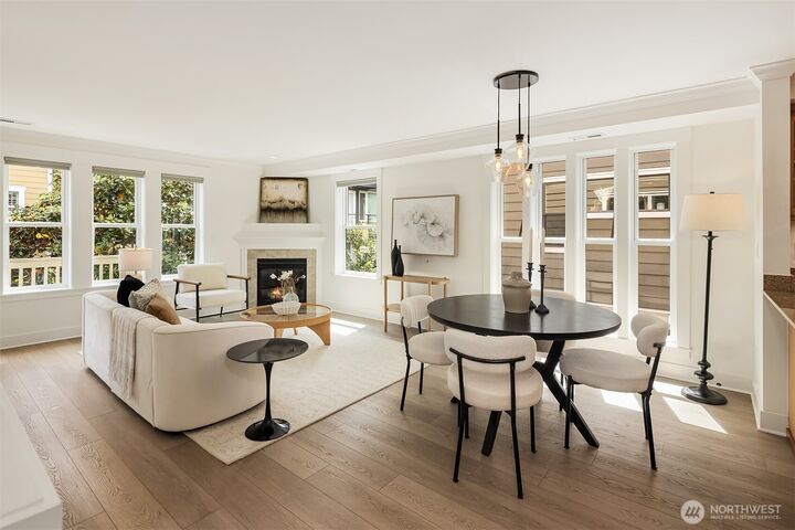Property Photo:  746  Boylston Avenue E A  WA 98102 