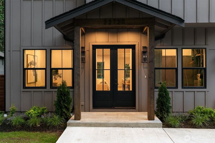 Property Photo: 22730 133rd Avenue SE WA 98296