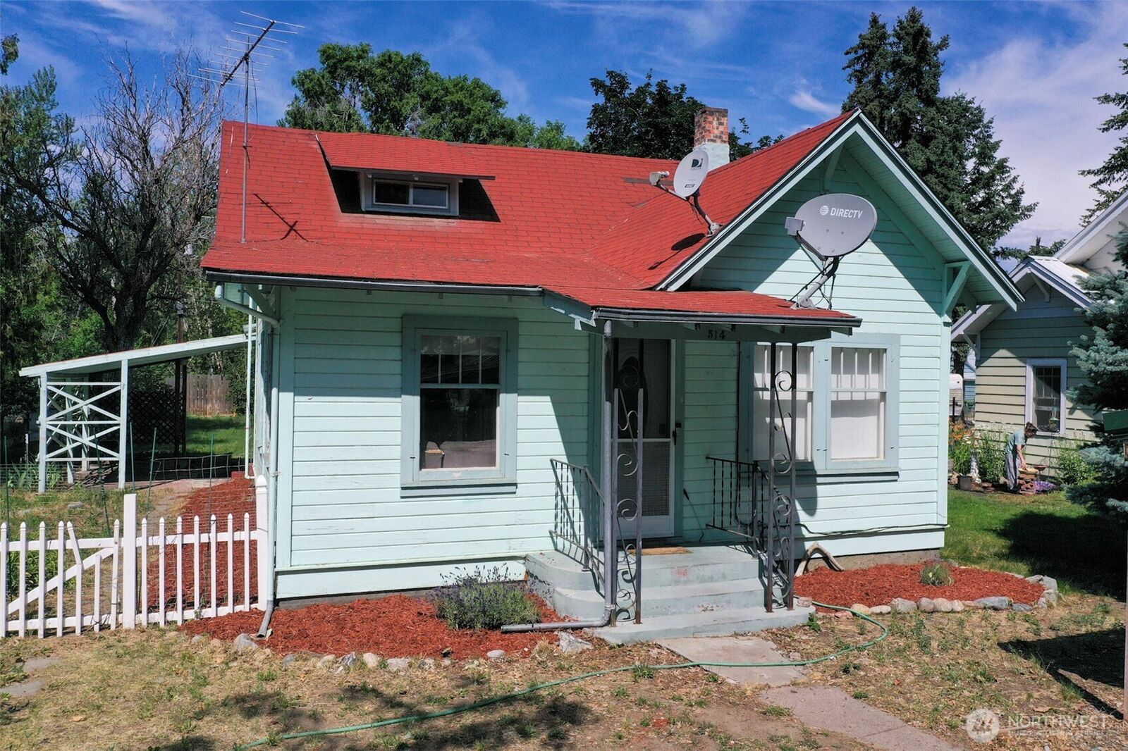 Property Photo: 514 Ash Street S WA 98841