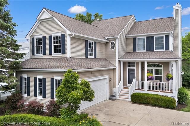 Property Photo:  1485 Fountain View Lane  MI 48371 