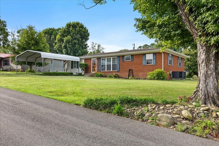 Property Photo:  1231 Morgan Street  TN 37303 