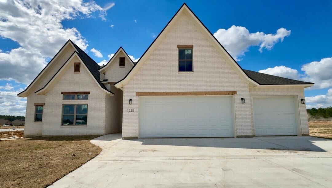 Property Photo: 1325 Jared TX 77657