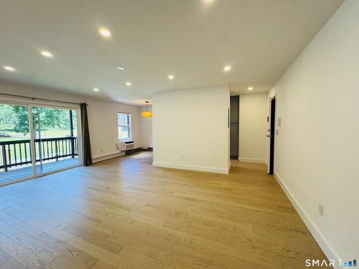 Property Photo:  29 Balance Rock Road 5  CT 06483 