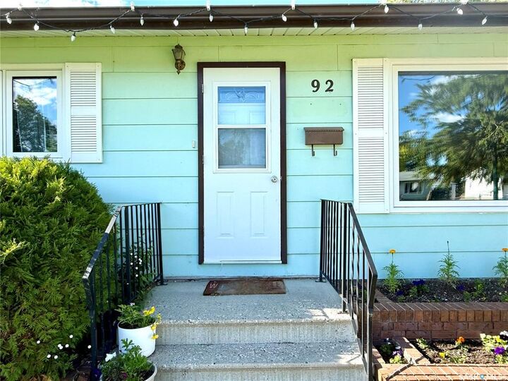 Property Photo:  92 Redwood Drive  SK S3N 2X7 