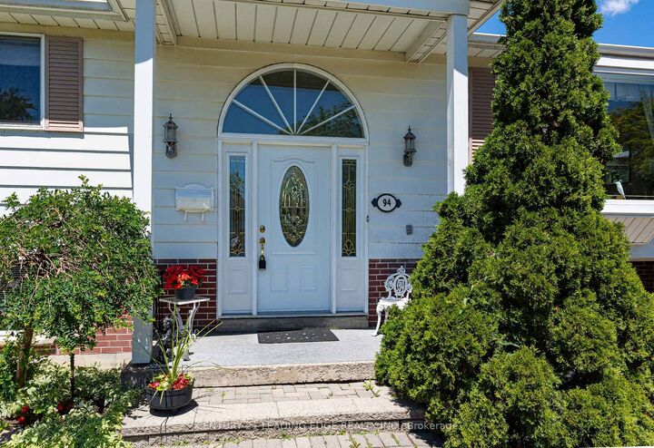 Property Photo:  94 Southdale Drive  ON L3P 1K2 