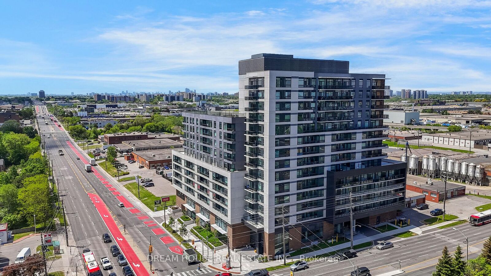 Property Photo:  1350 Ellesmere Road 1011  ON M1P 0G6 