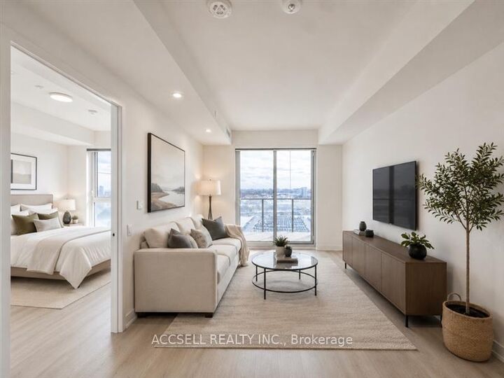 Property Photo:  185 Millway Avenue W1705  ON L4K 0L2 
