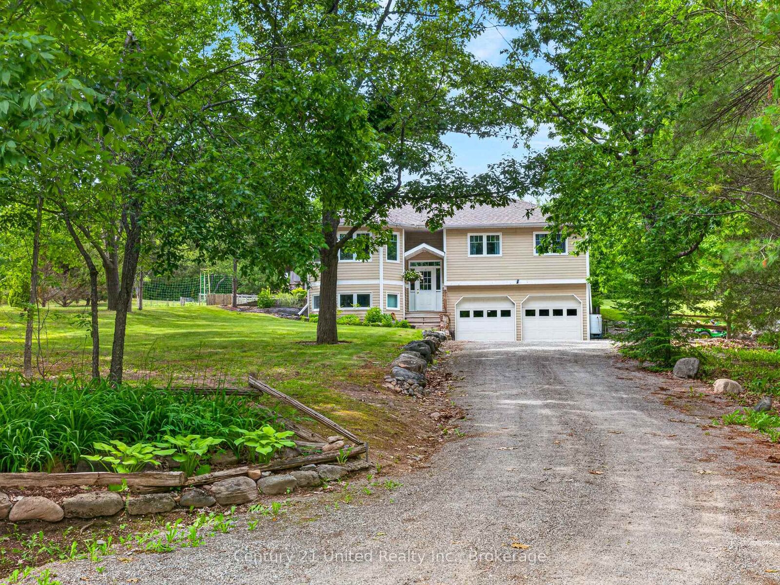 Property Photo:  3034 Clear Lake Road  ON K0L 2H0 