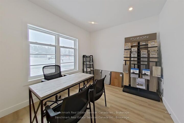 Property Photo:  1182 Queen Street 28  ON N2Z 1G4 