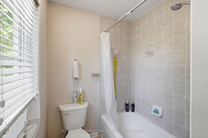Property Photo: 240 Emick Drive ON L9K 0E1