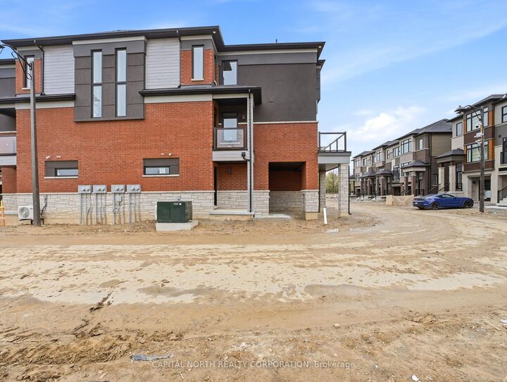 Property Photo:  313 Conklin Road 48  ON N3T 0Y8 