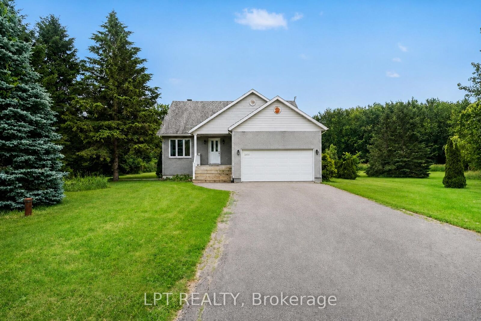 Photo de la propriété:  3898 Etienne Road  ON K0A 3E0 