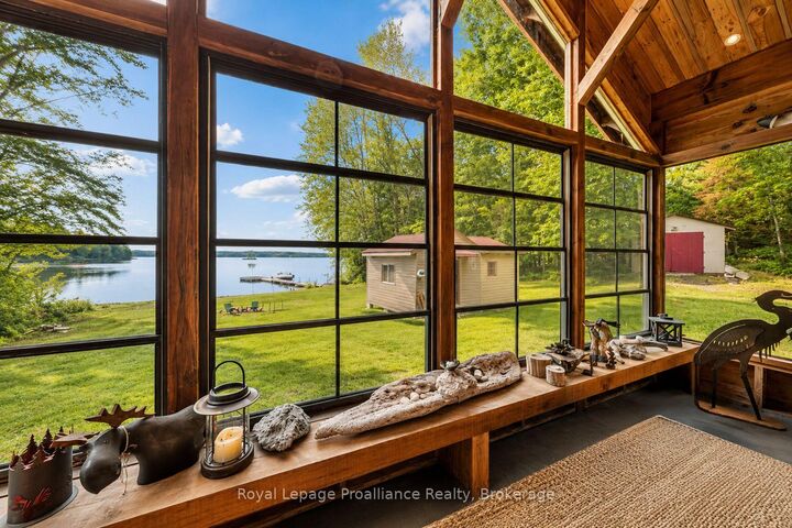 1161 Hughes Landing Road — photo 1