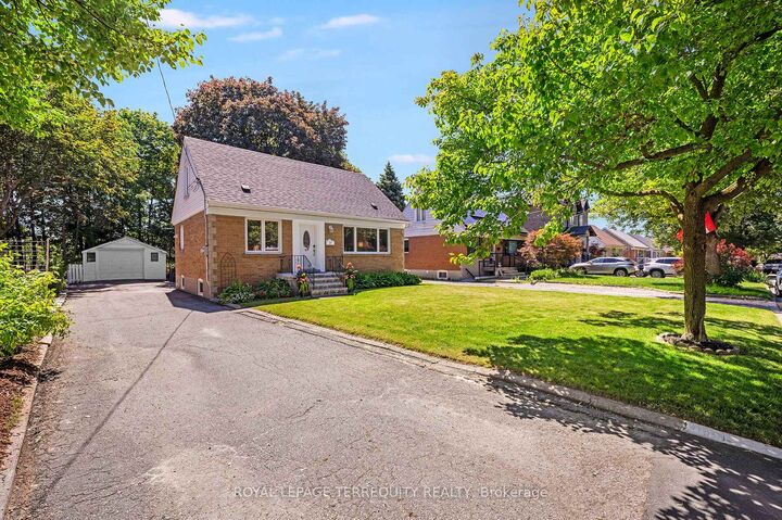 35 Jodphur Avenue — photo 1