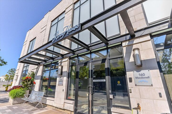 Photo de la propriété:  160 Macdonell Street 1108  ON N1H 0A9 
