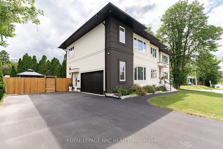 Property Photo: 22 Lake Street ON L3M 2G7